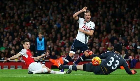 助球队转危 助球队转危